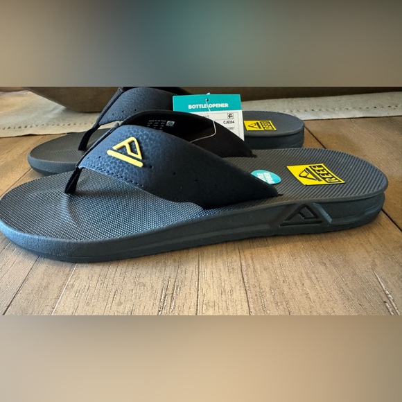 Reef Men's Phantoms TQT Flip-Flops Sandals, Black/Yellow, NWT, Size 10 (EUR 43) - Picture 6 of 10